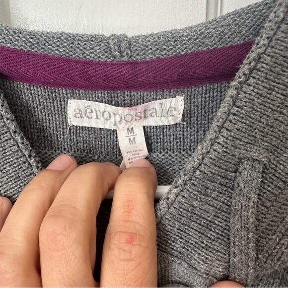 5/$25 Aeropostale Bella Sweater Grey Y2K Hooded Pullover, Half Button Size M - Picture 2 of 4
